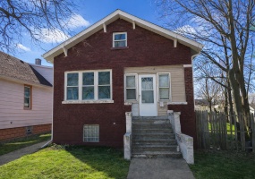 4912 Catalpa Avenue, Hammond, Indiana, 4 Bedrooms Bedrooms, 9 Rooms Rooms,2 BathroomsBathrooms,Residential,For Sale,Catalpa,NRA836040