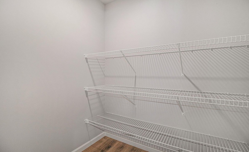 KBC019-i2060-Pantry