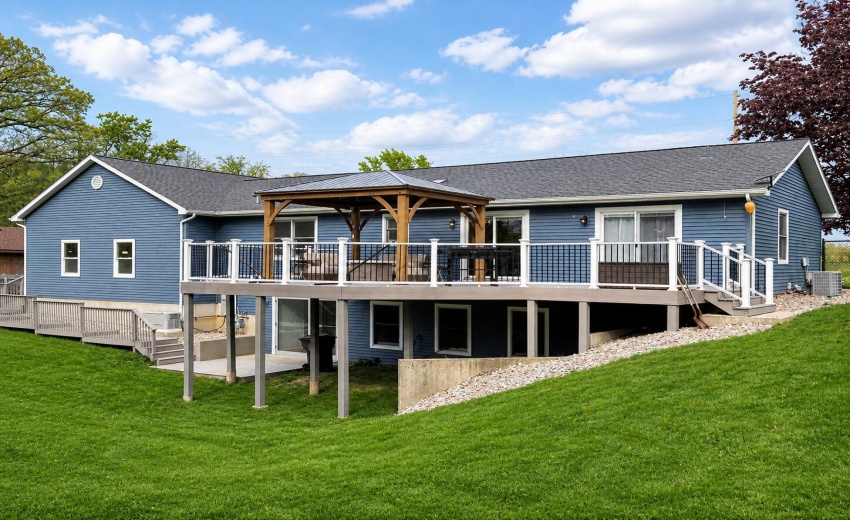 Deck 3