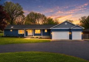 3354 Boone Grove Road, Valparaiso, Indiana, 4 Bedrooms Bedrooms, 12 Rooms Rooms,3 BathroomsBathrooms,Residential,For Sale,Boone Grove,NRA838237
