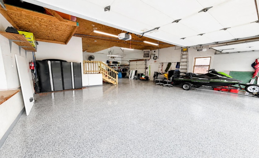 Garage 1