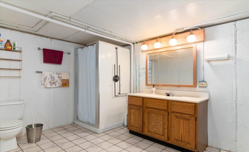 26-9131 Colfax St-25
