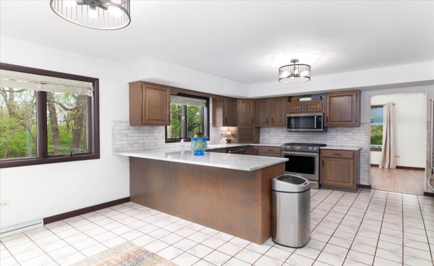 17-9131 Colfax St-16