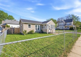 201 Jefferson Avenue, La Porte, Indiana, 2 Bedrooms Bedrooms, 8 Rooms Rooms,1 BathroomBathrooms,Residential,For Sale,Jefferson,NRA838253