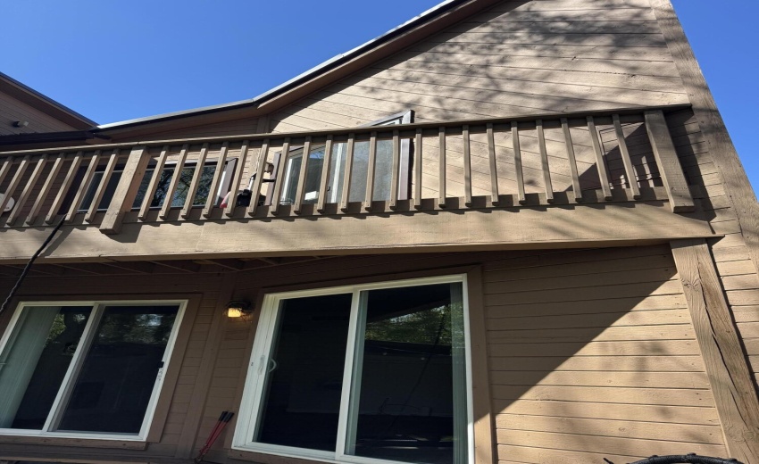 Back balcony