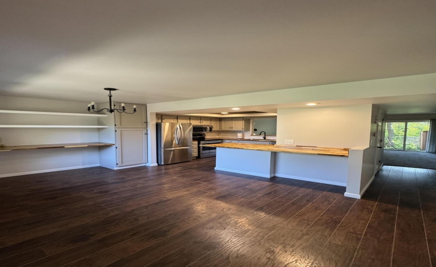 Kitchen dining