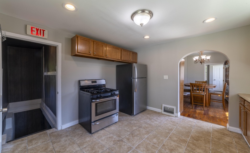 HKitchenEdward0033