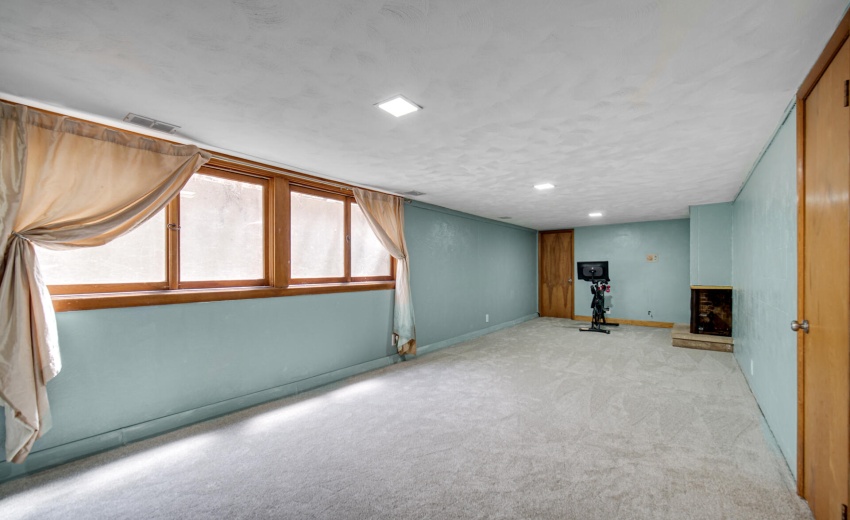 Recreation room