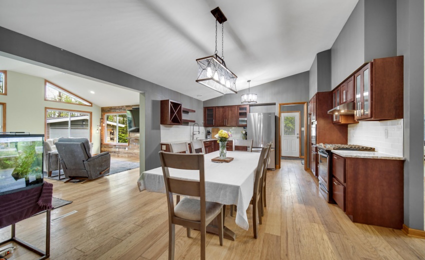 Kitchen/Dining