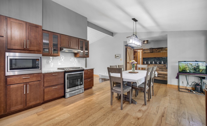 Kitchen/Dining