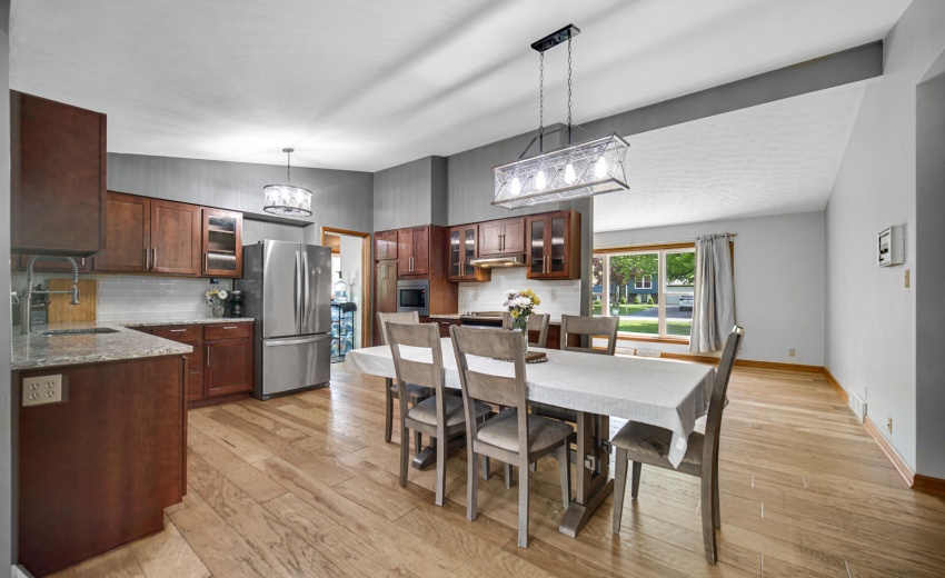 Kitchen/Dining