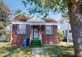 2537 Van Buren Place, Gary, Indiana, 2 Bedrooms Bedrooms, 5 Rooms Rooms,2 BathroomsBathrooms,Residential,For Sale,Van Buren,NRA838283