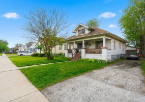 7046 Madison Avenue, Hammond, Indiana, 2 Bedrooms Bedrooms, 5 Rooms Rooms,1 BathroomBathrooms,Residential,For Sale,Madison,NRA838299