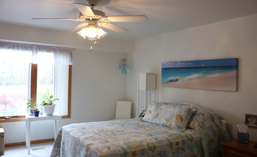 1489 Grand Isle Ct main lev bed