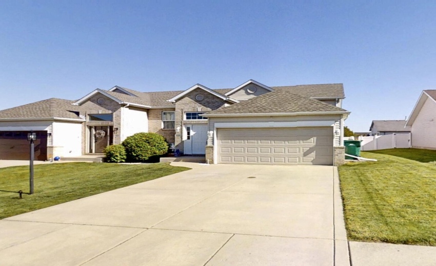 3782-W-70th-05052026_111003