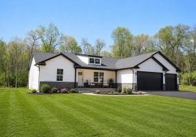 3640 Quail Run Drive, Wheatfield, Indiana, 3 Bedrooms Bedrooms, 6 Rooms Rooms,3 BathroomsBathrooms,Residential,For Sale,Quail Run,NRA838315
