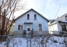 1615 1st Street, Marion, Indiana, 3 Bedrooms Bedrooms, 5 Rooms Rooms,1 BathroomBathrooms,Residential,For Sale,1st,NRA838323