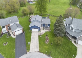 3265 Trailside Place, Crown Point, Indiana, 3 Bedrooms Bedrooms, 9 Rooms Rooms,2 BathroomsBathrooms,Residential,For Sale,Trailside,NRA838325