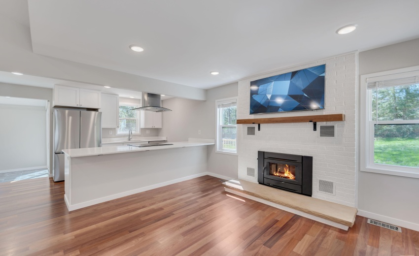 living/kitchen