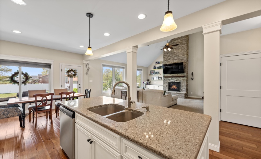 Kitchen 2