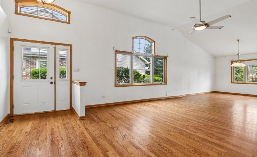 6-web-or-mls-98th Pl-S0605-006