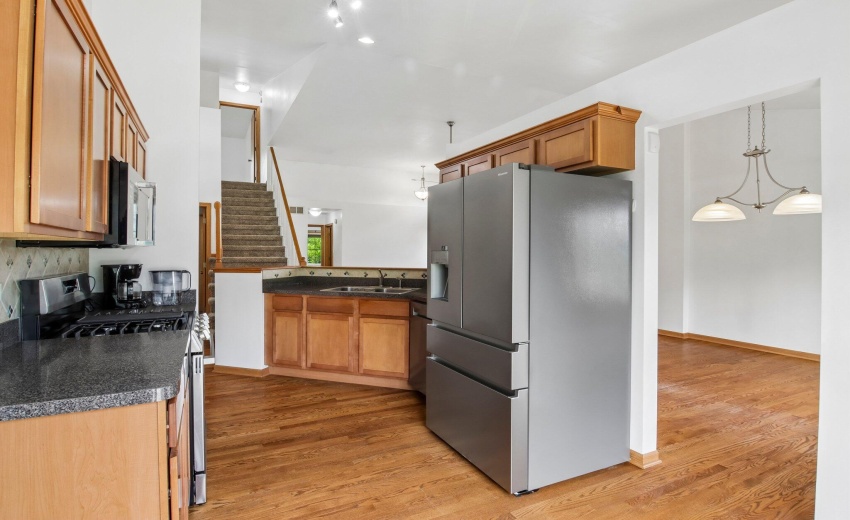 14-web-or-mls-98th Pl-S0605-014