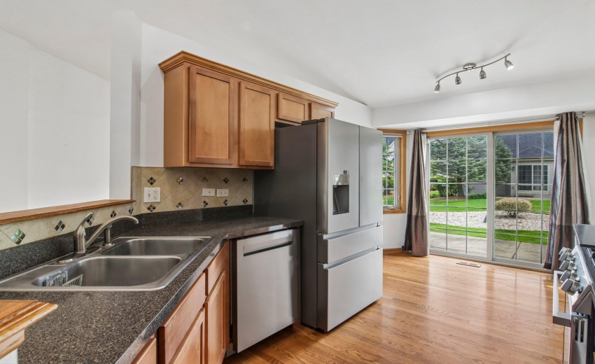17-web-or-mls-98th Pl-S0605-017