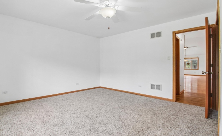 21-web-or-mls-98th Pl-S0605-021
