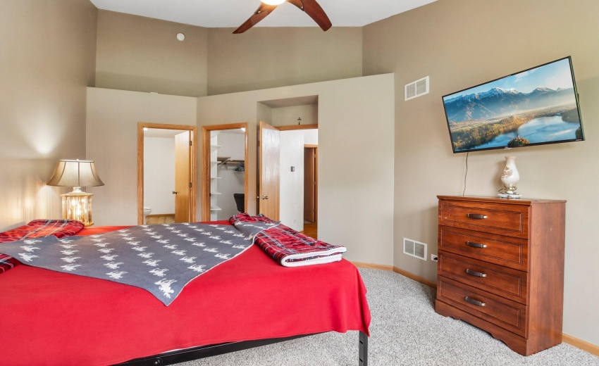 30-web-or-mls-98th Pl-S0605-030