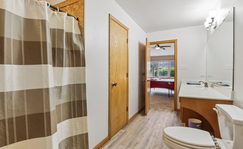 32-web-or-mls-98th Pl-S0605-032