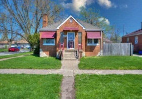 3701 Monroe Street, Gary, Indiana, 4 Bedrooms Bedrooms, 10 Rooms Rooms,2 BathroomsBathrooms,Residential,For Sale,Monroe,NRA838381