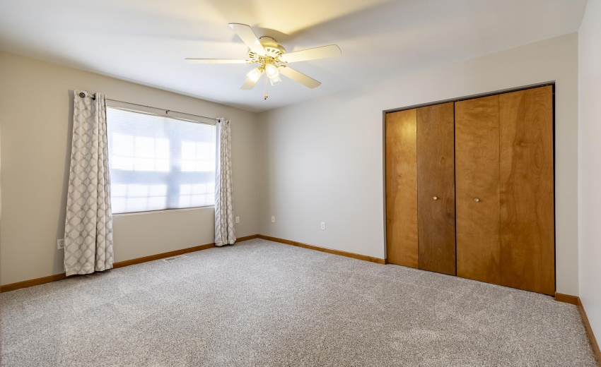 6853 Falcon Dr-30
