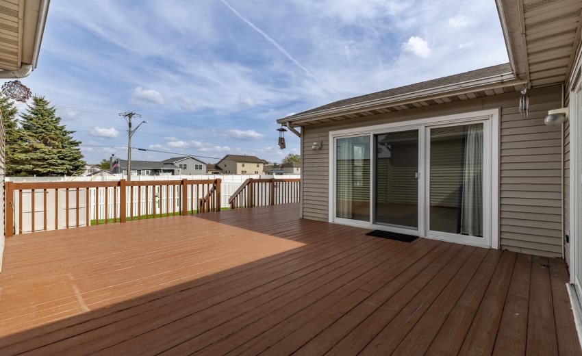 6853 Falcon Dr-9