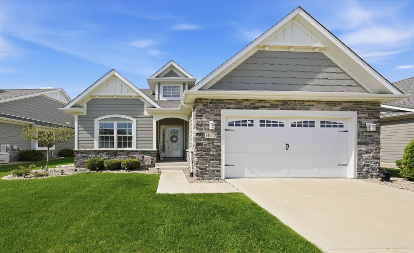 Standalone cottage home