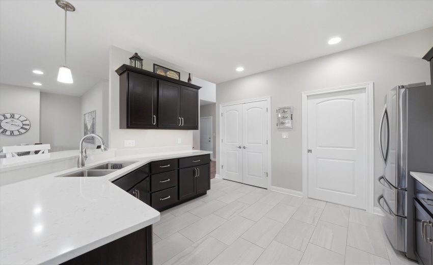 Modern kitchen
