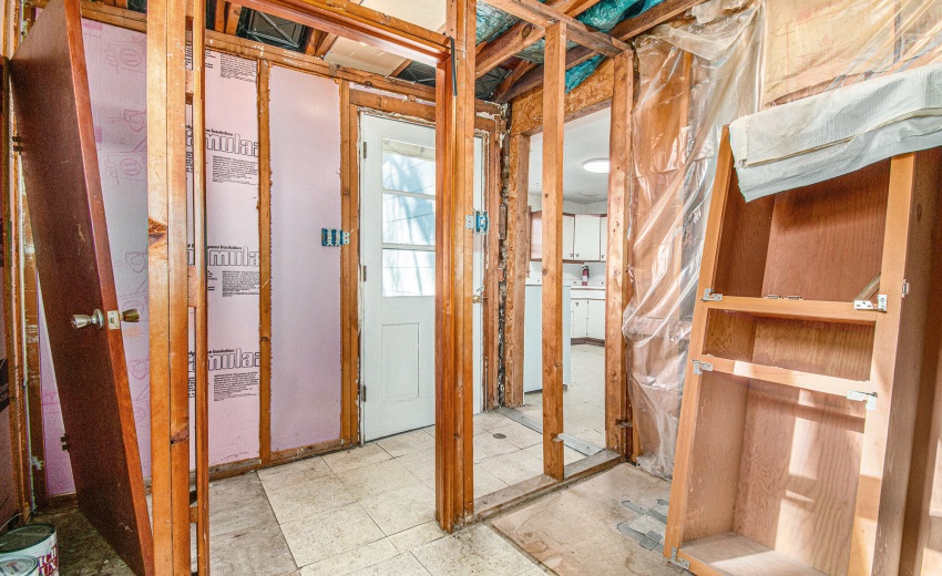 Back entry/storage