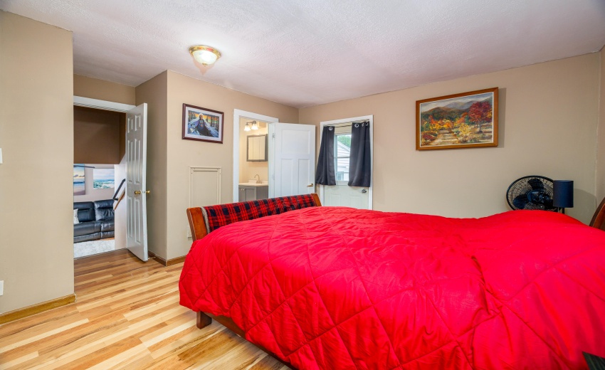 607 E Washington St Morocco-13