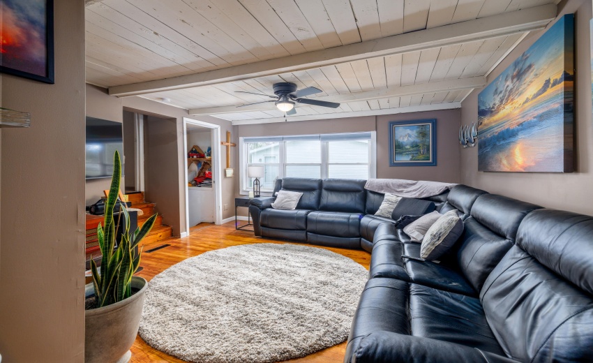 607 E Washington St Morocco-11