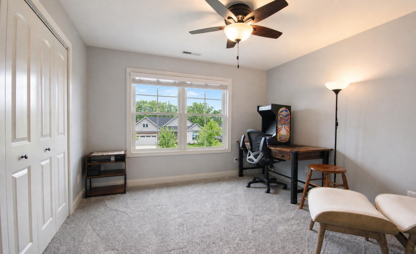116 N Ashton Ln 00015
