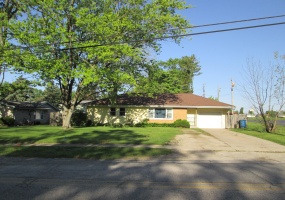 535 Nichols Street, Lowell, Indiana, 3 Bedrooms Bedrooms, 6 Rooms Rooms,1 BathroomBathrooms,Residential,For Sale,Nichols,NRA838637