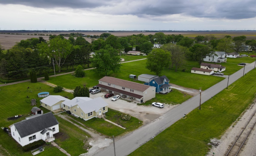 211 W Railroad Kentland-24