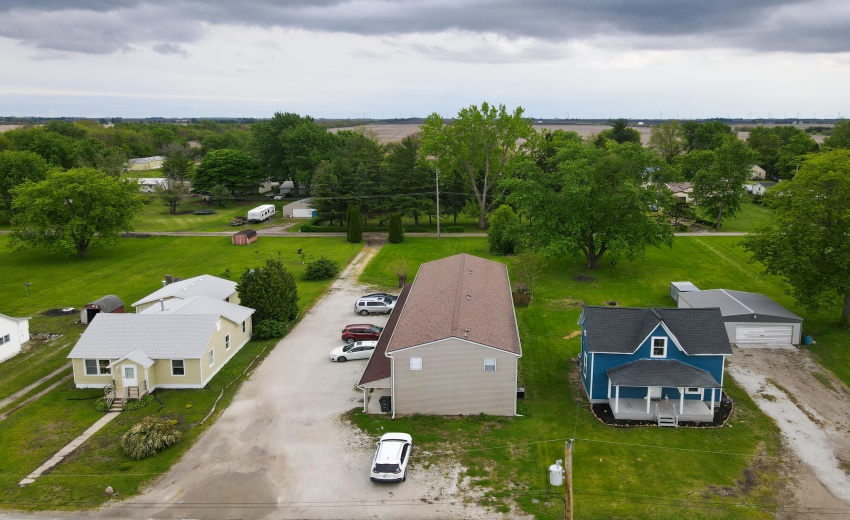 211 W Railroad Kentland-20