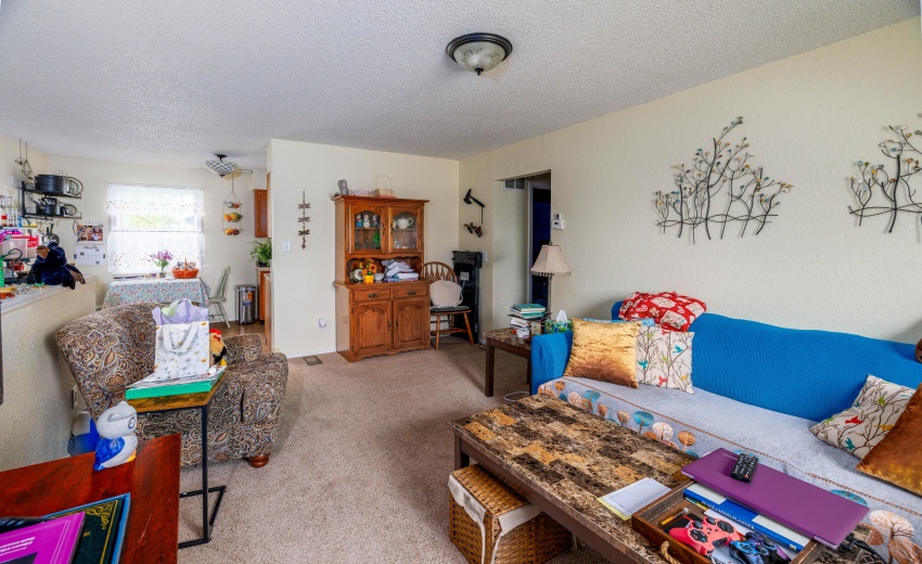 211 W Railroad Kentland-8
