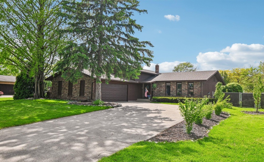 6-web-or-mls-9618 Walnut Dr-S0505-006