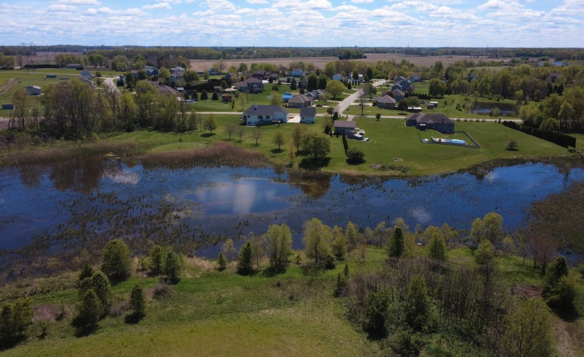 Lot Picture 7