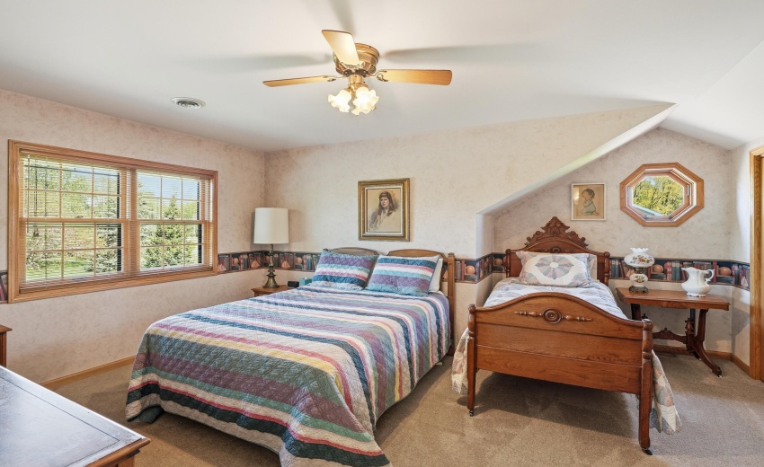 2385 Samuelson Road