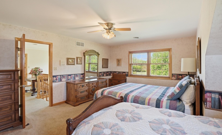 2385 Samuelson Road