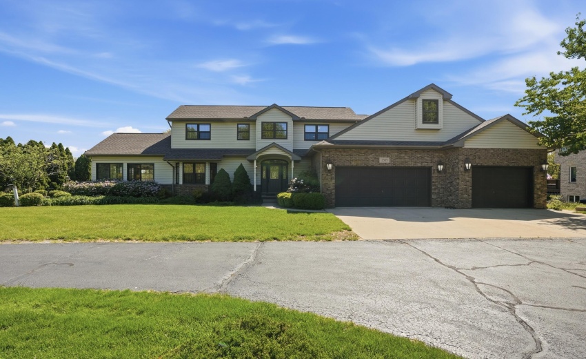 2385 Samuelson Road