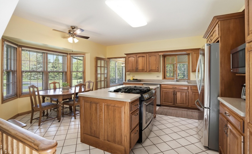 2385 Samuelson Road