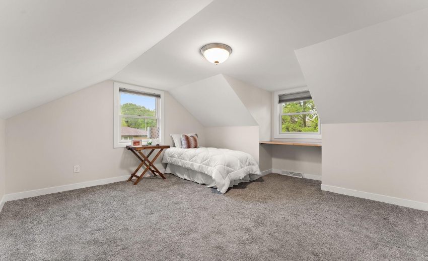 24-web-or-mls-DSC03369